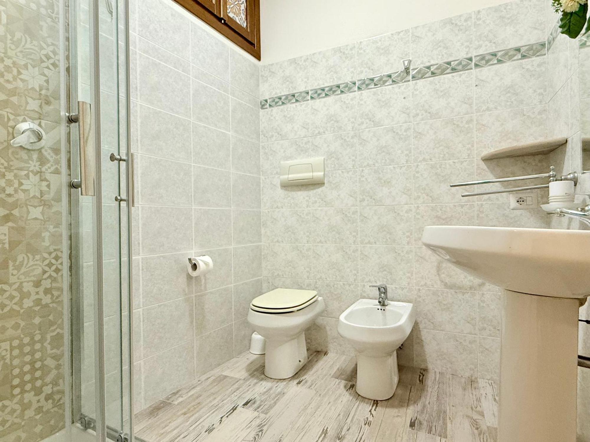 Dommos - Domosola Apartment オロゼーイ エクステリア 写真